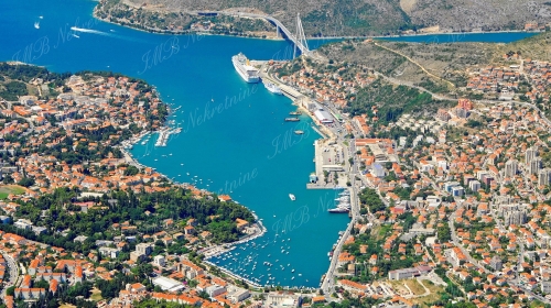 Business building area of 326,90 in Dubrovnik